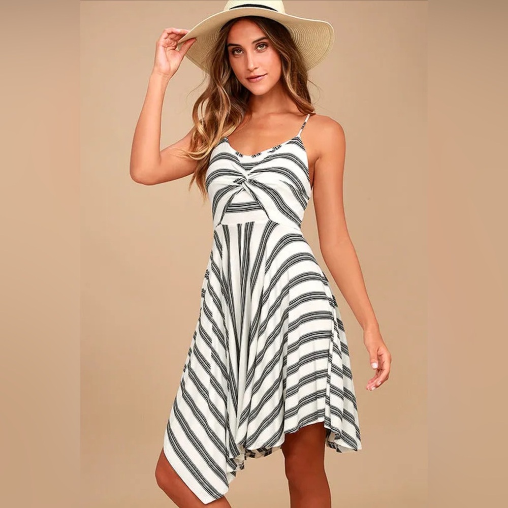 Olive & Oak Asymmetrical Striped Dress in Black and White